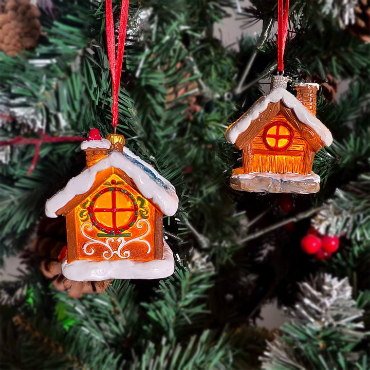 Weihnachtshaus-Anhänger mit Beleuchtung aus Kunstharz