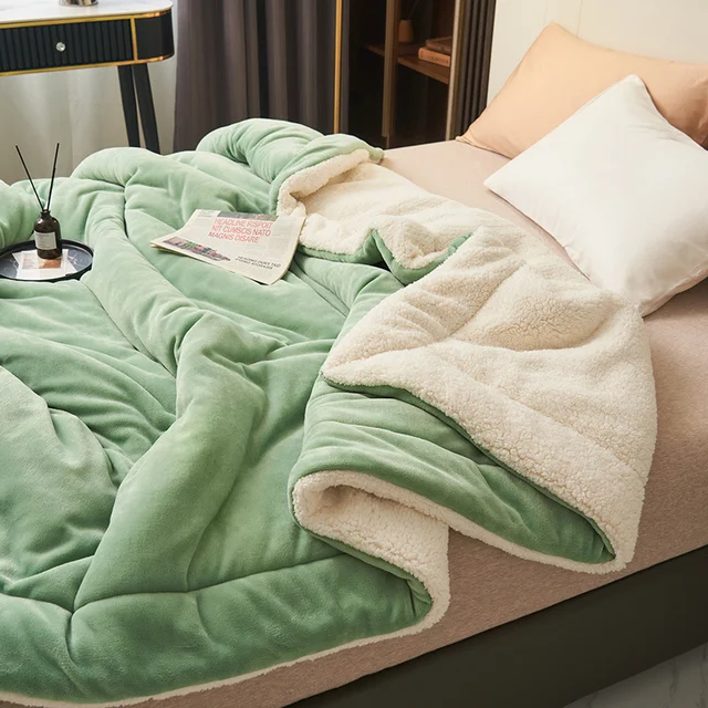 Karnz | SoftHug Luxus Fleece warme Decke