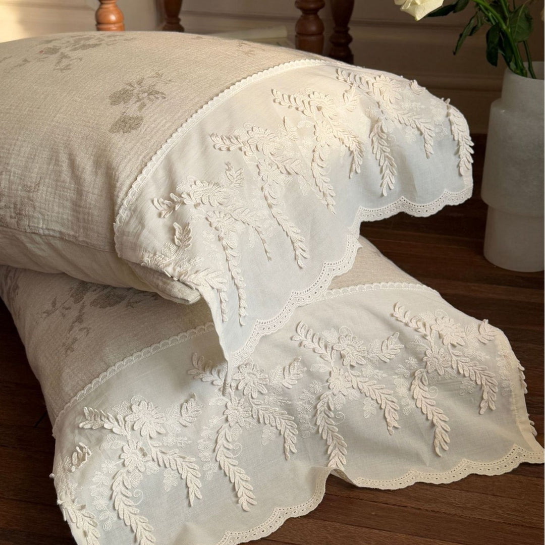 Französisches Baumwoll-Bettwäsche-Set, Musselin, bestickt