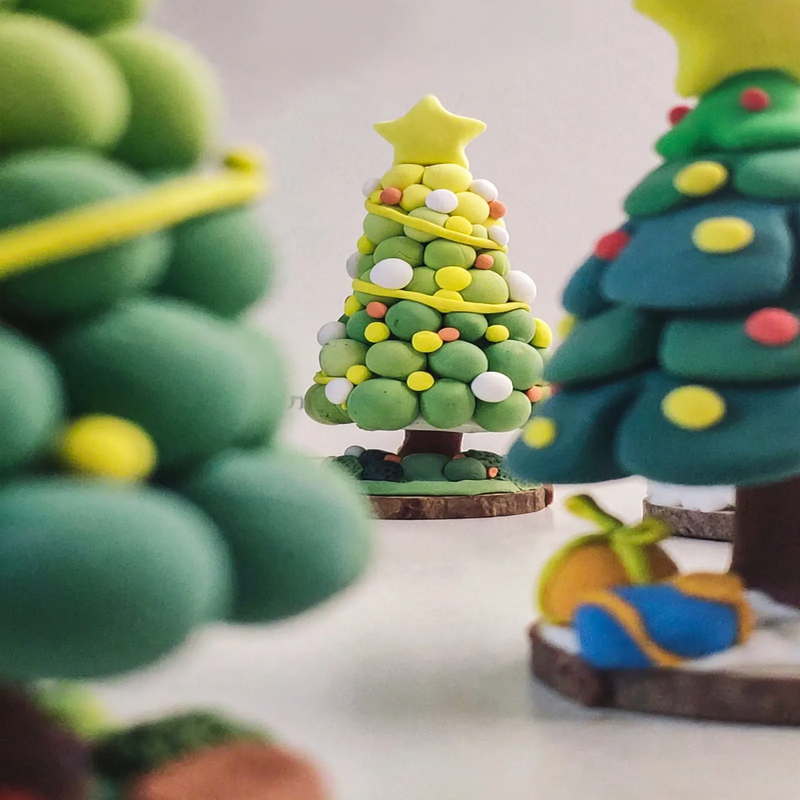 DIY-Weihnachtsbaum-Bastelset aus Modelliermasse