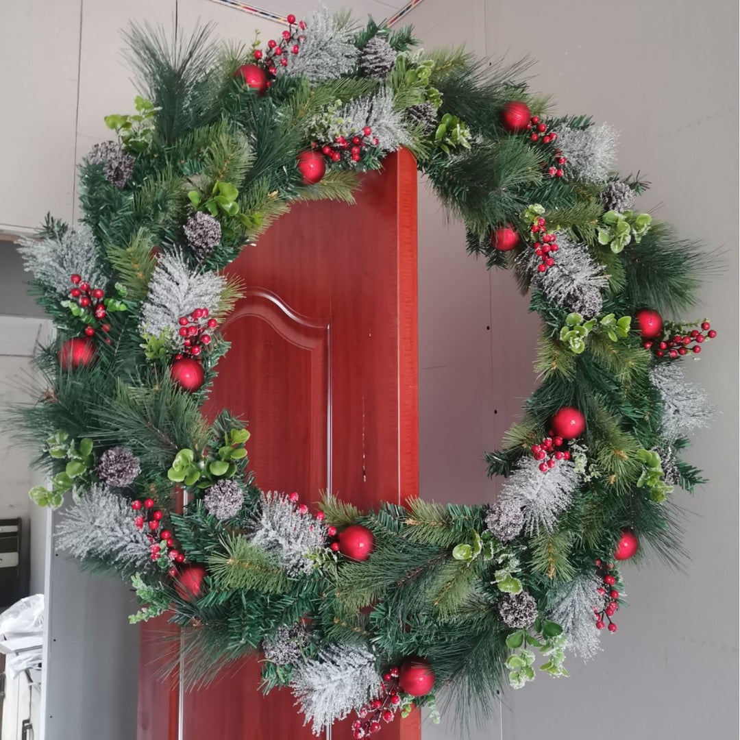 Weihnachtskranz mit Beleuchtung für festliche Dekoration