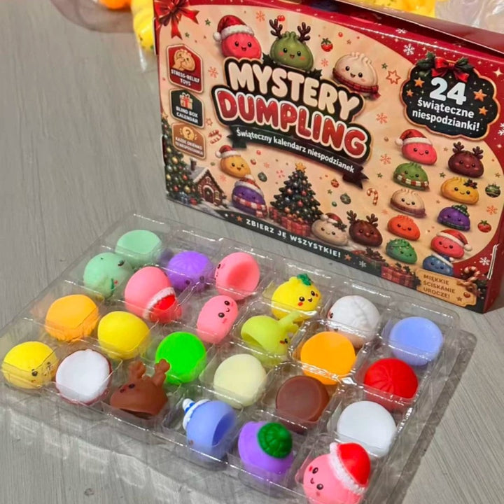 Weihnachts-Adventskalender mit sensorischen Dekofiguren
