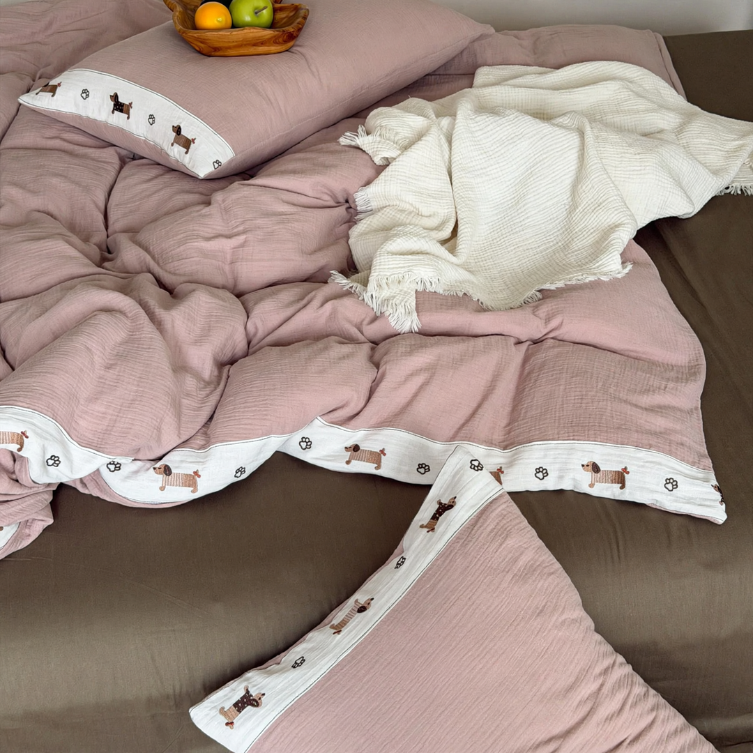 Weiches Baumwoll-Bettwäsche-Set mit Spannbettlaken