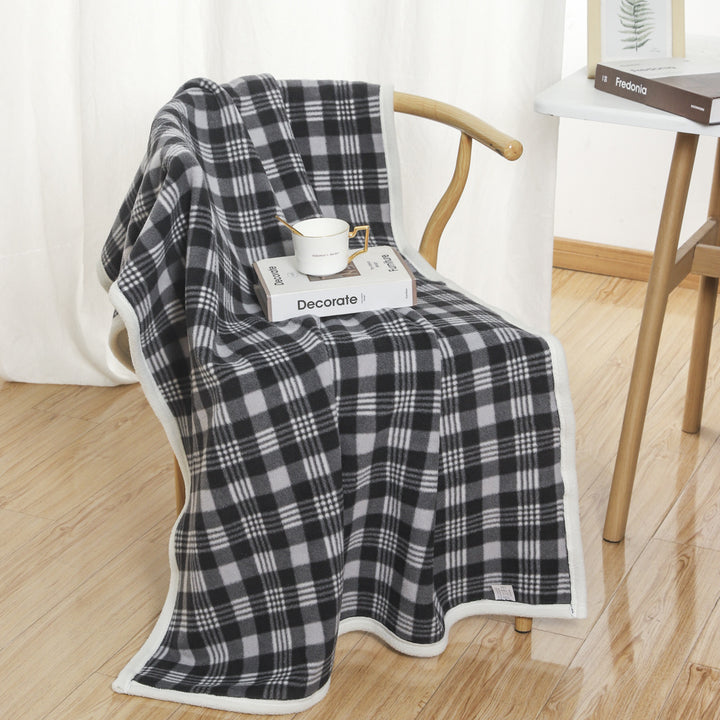 Kuscheldecke mit Karomuster, Polyester