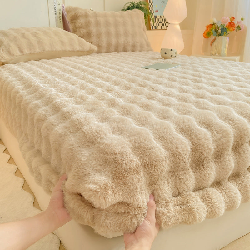 Flauschige Spannbettlaken mit Wärmefutter