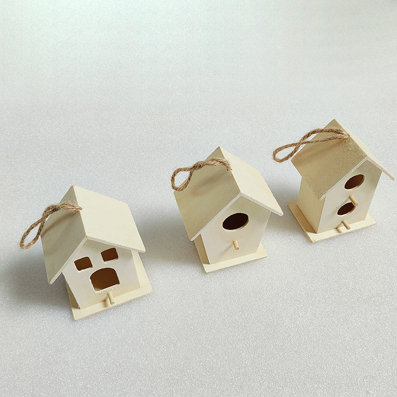 Vogelhaus aus Kiefernholz zum Aufhängen