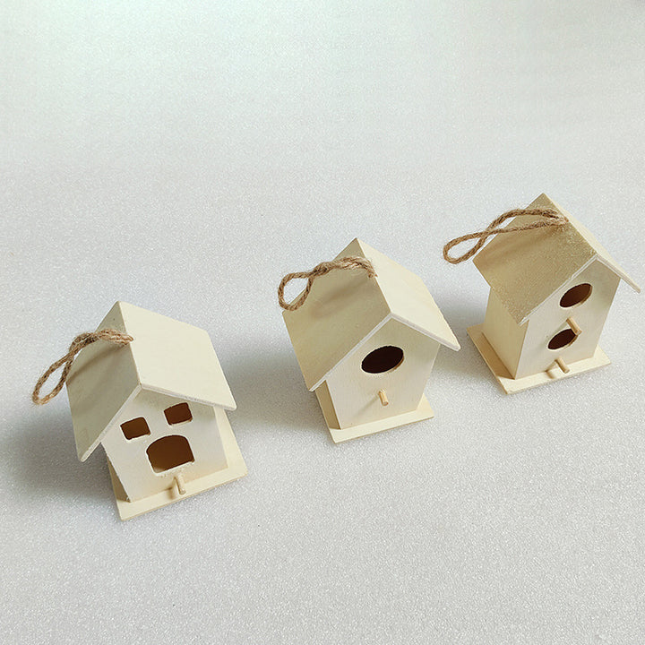 Vogelhaus aus Kiefernholz zum Aufhängen