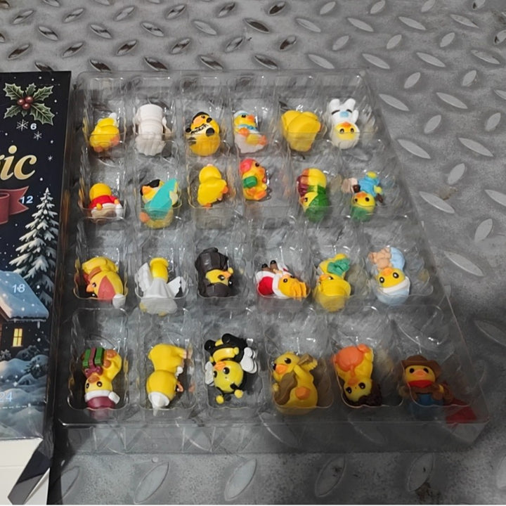 Dekorative Tier-Adventskalender-Box, Kunststoff