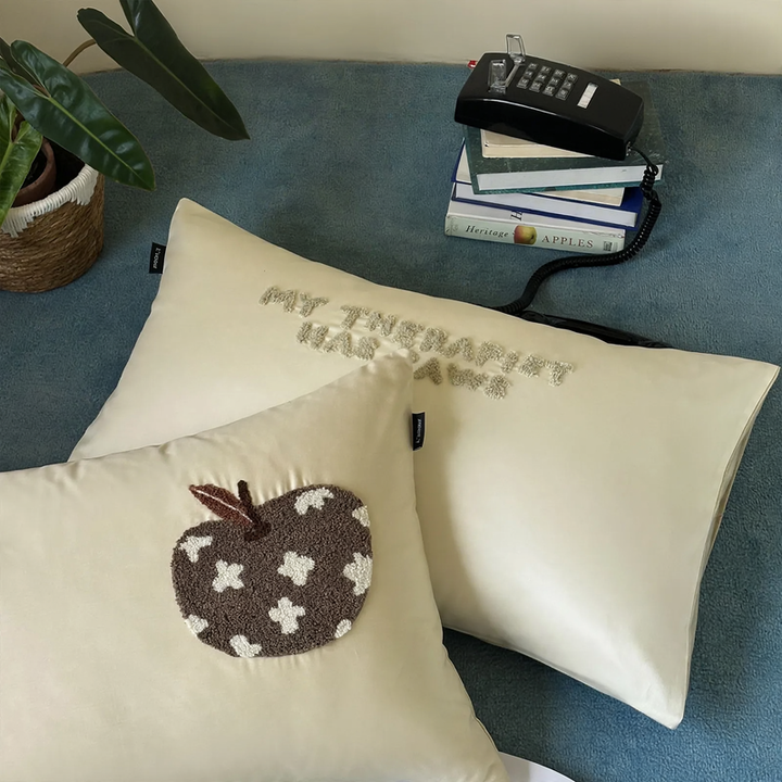 Bettwäsche-Set aus Langstapelkamm-Baumwolle mit Stickerei