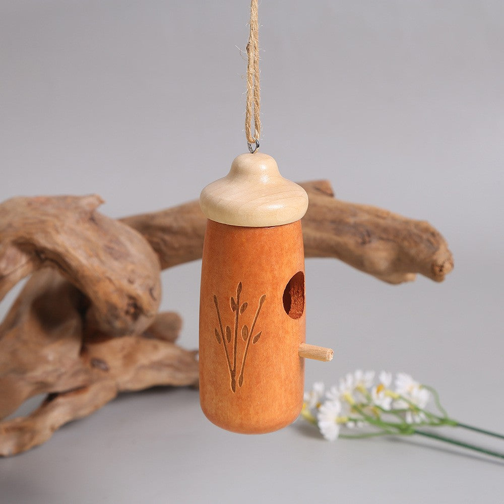 Hängendes Mini-Vogelhaus aus Holz für den Garten