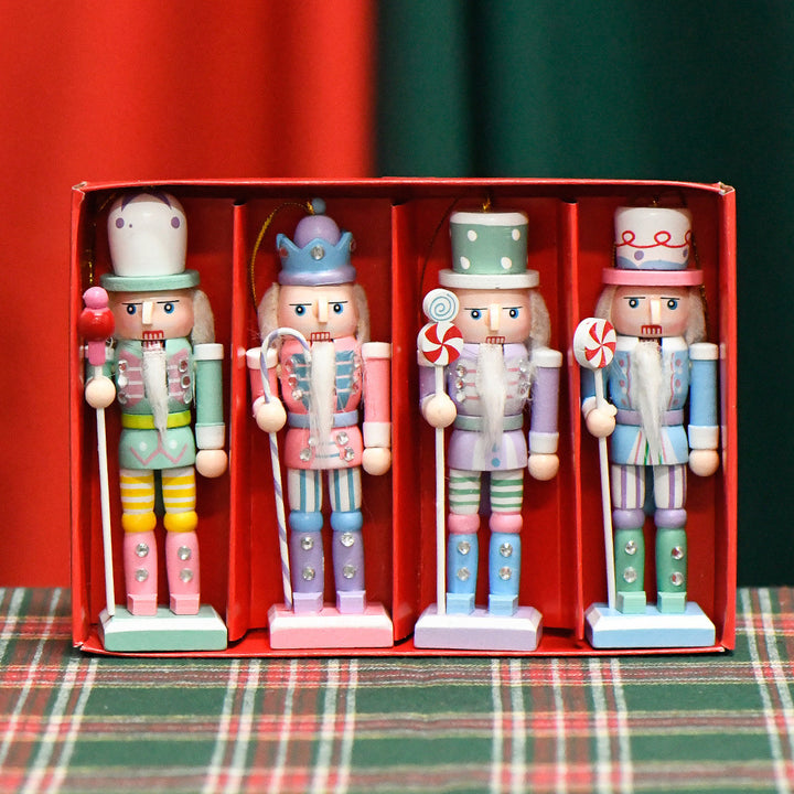 Nussknacker-Set im skandinavischen Stil, 13 cm