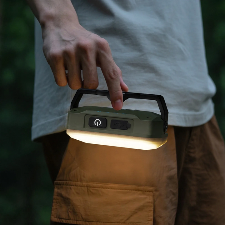 LED-Campinglampe mit Akku und Notlichtfunktion