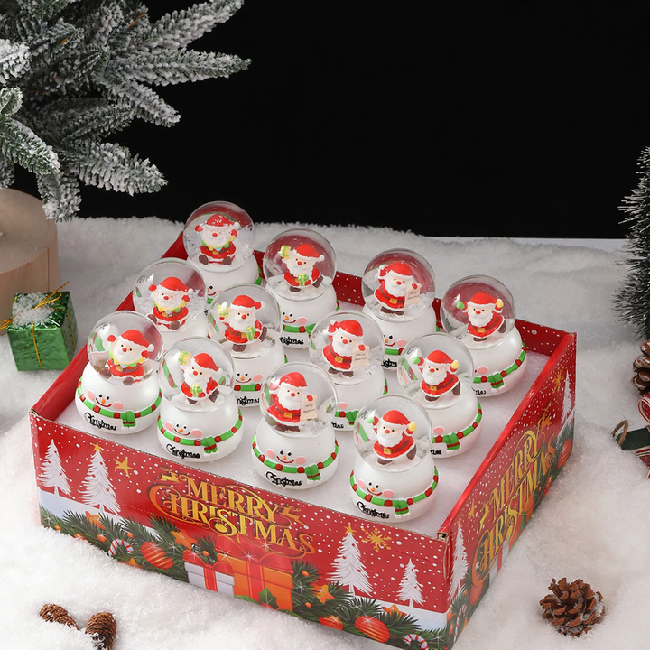 Weihnachtliche Schneekugel mit LED-Licht