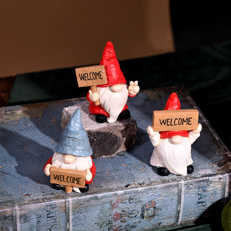 Dekorative Weihnachts-Wichtel Figur aus Kunstharz