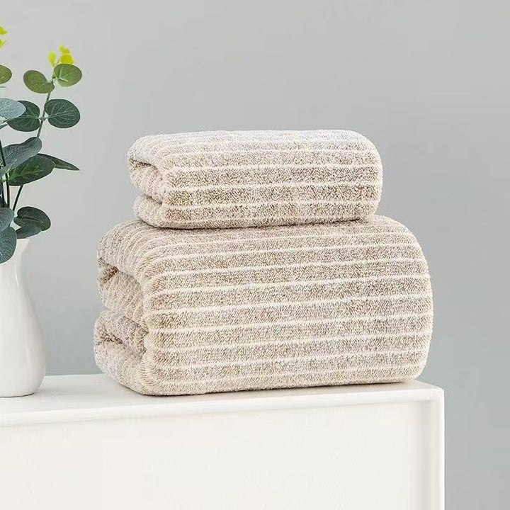 Badetuch-Set aus Korallenfleece, 2-teilig