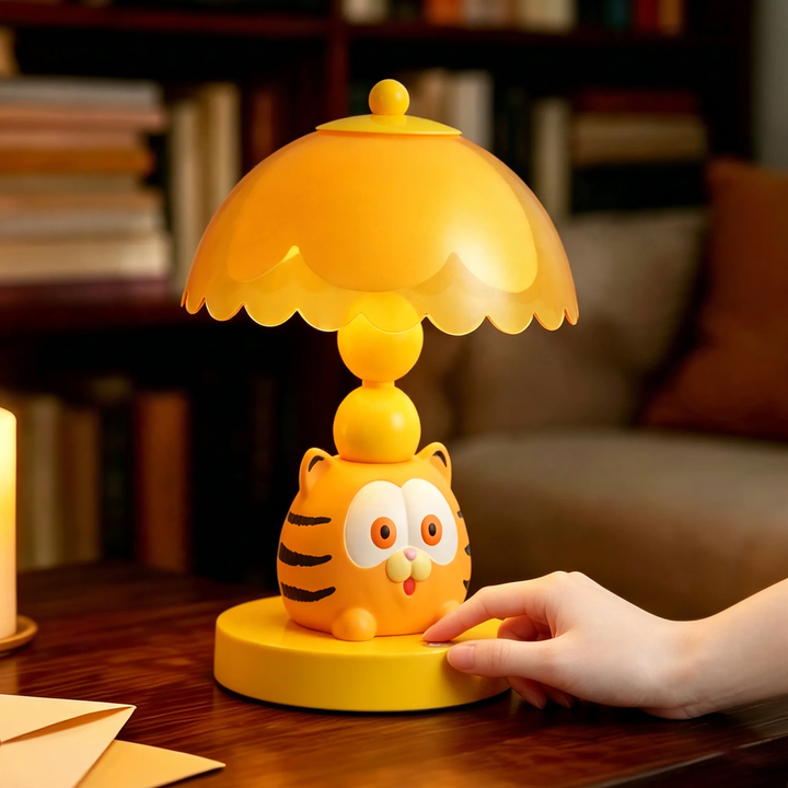 Gelbe Garfield-Tischlampe