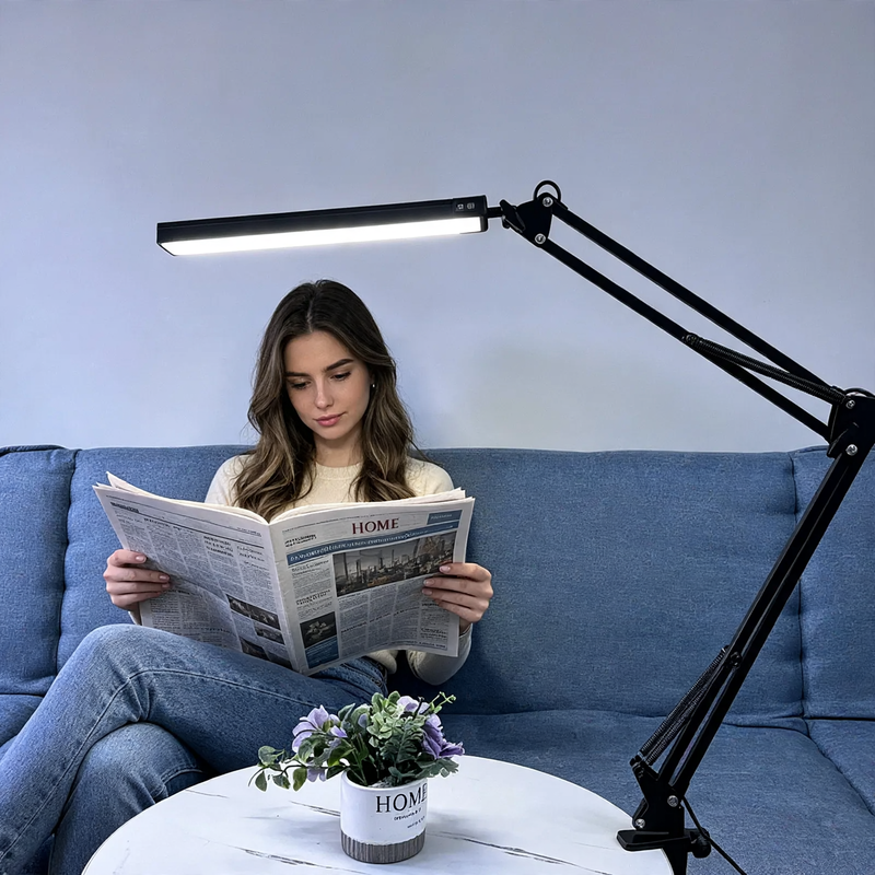 Faltbare LED-Schreibtischleuchte mit langem Arm