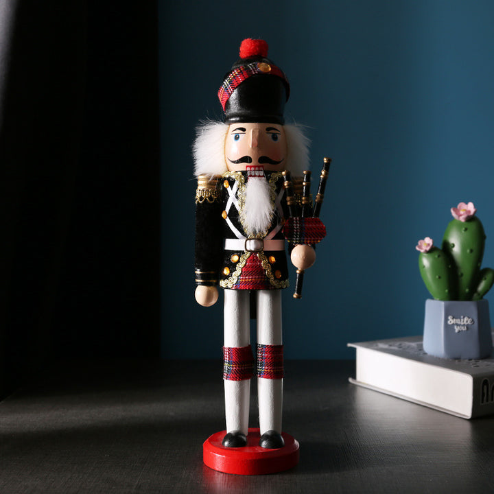 Dekorative Nussknacker-Figur aus Holz für Wohnräume