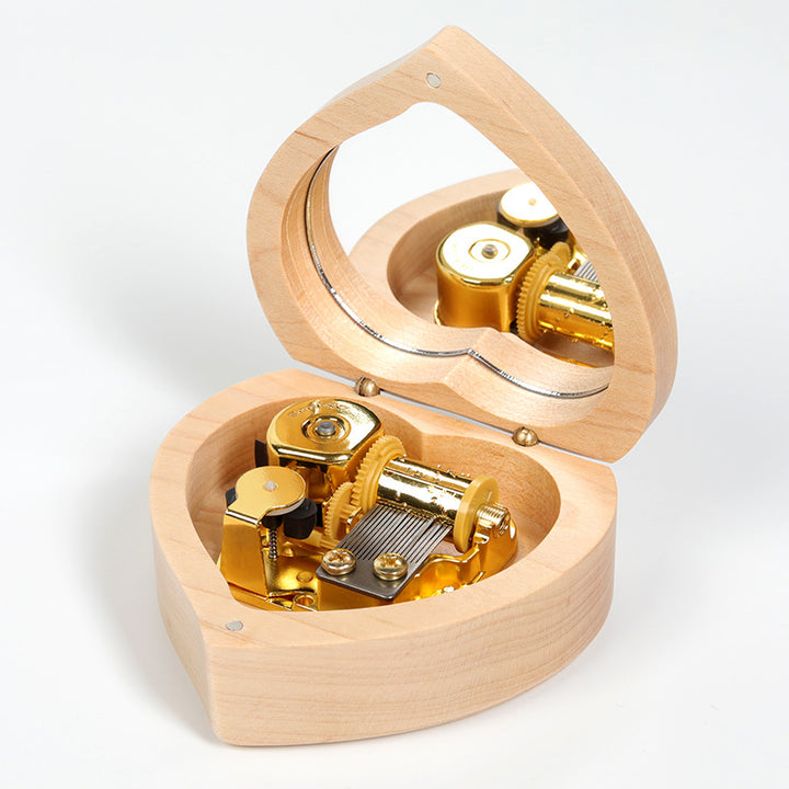 Holz-Spieluhr in Herzform mit Spiegel