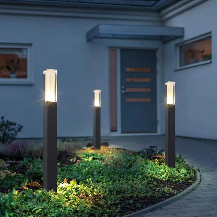 Moderne Gartenlampe aus Aluminium - Wetterfeste LED Außenbeleuchtung | Karnz
