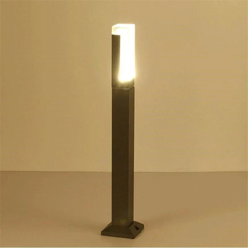 Moderne Gartenlampe aus Aluminium - Wetterfeste LED Außenbeleuchtung | Karnz