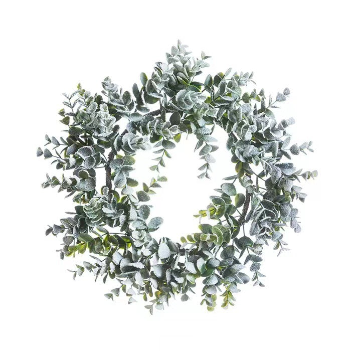 Weihnachtskranz mit Beleuchtung für festliche Dekoration