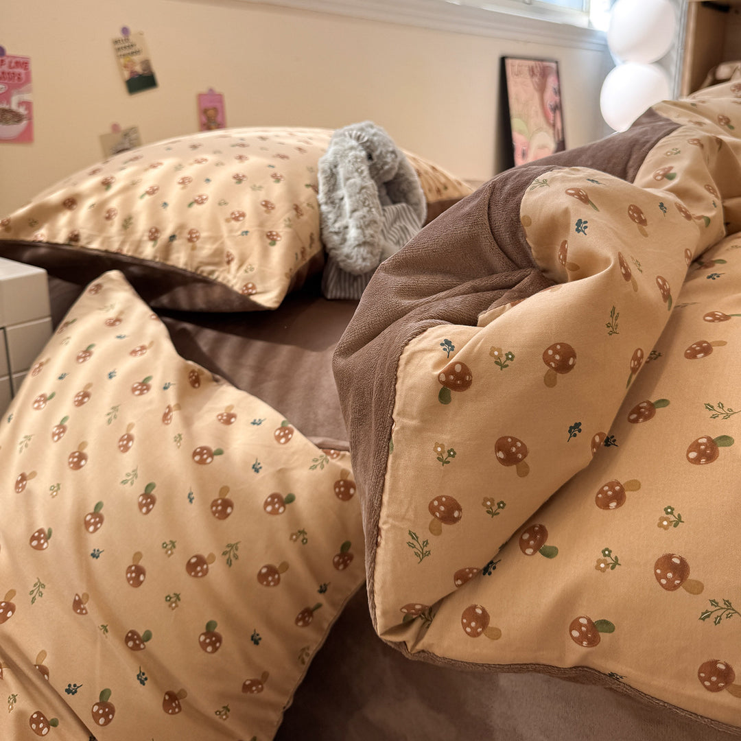 Bettwäsche-Set aus Milchfaser-Fleece, florales Design