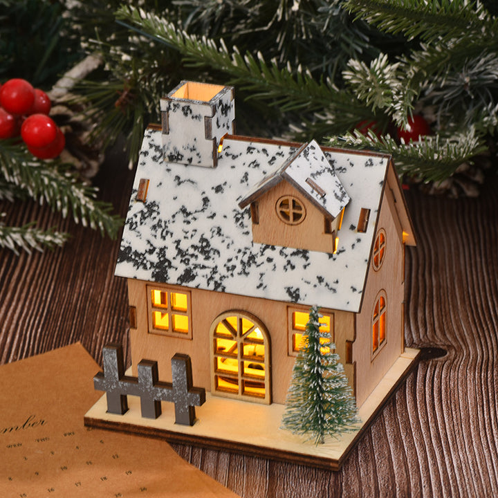 Beleuchtetes Holz-Weihnachtshaus mit LED