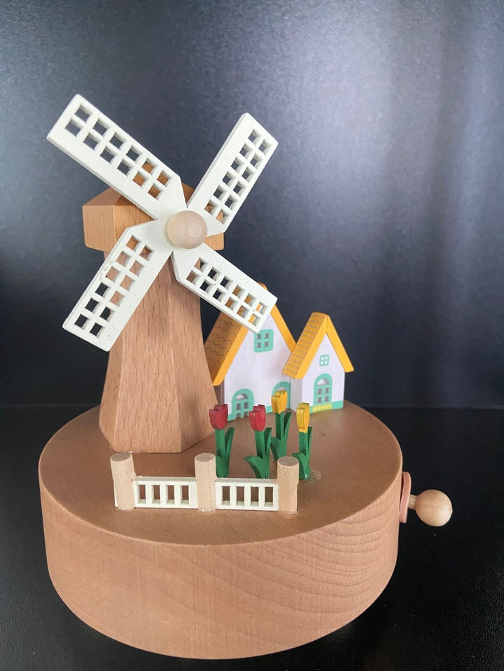 Dekorative Holz-Spieluhr mit mechanischem Uhrwerk