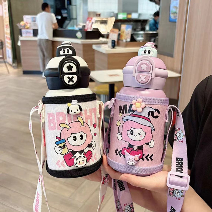 Kinderthermosflasche mit Saugnapf und Trinkhalm