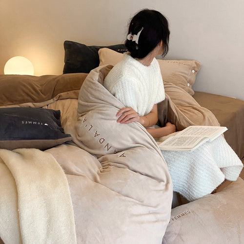 Winter-Bettwäsche-Set aus Milchfaser-Fleece, einfarbig