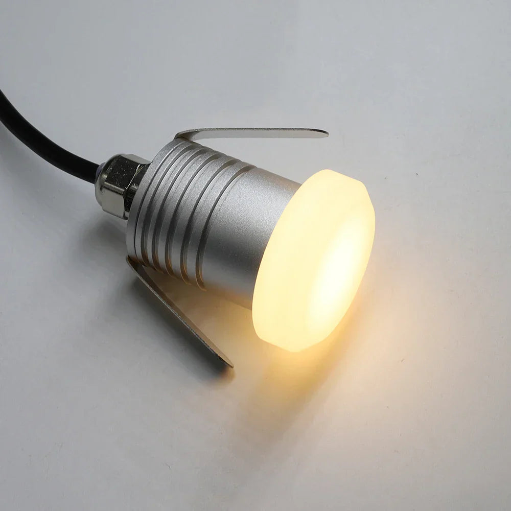 Runde LED Wandleuchte für Innen und Außen – Energiesparend, Wetterfest & Modernes Design | Karnz