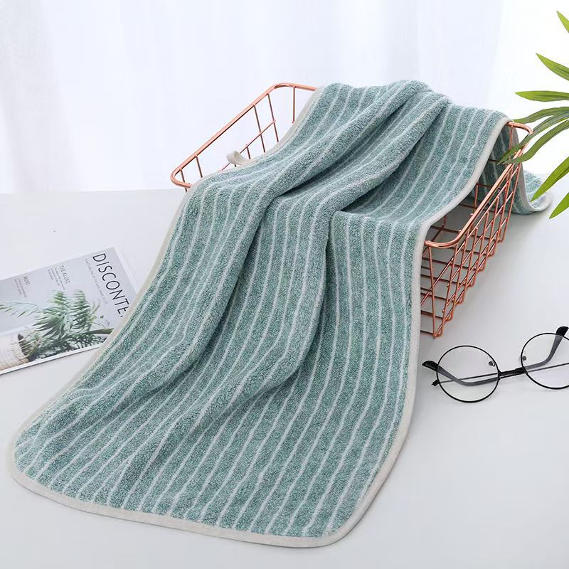 Badetuch-Set aus Korallenfleece, 2-teilig