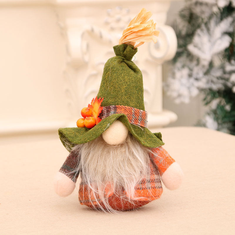 Weihnachtliche Wichtelfigur mit Hut