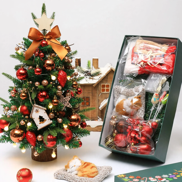 Dekorativer Mini-Weihnachtsbaum für Tisch und Fenster