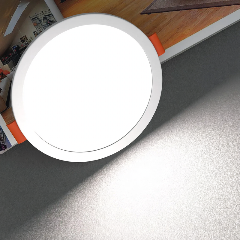 LED-Einbauleuchte, ultraflach, 6–15 W