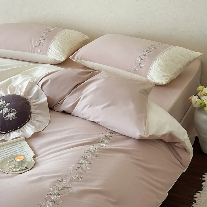 Baumwoll-Bettwäsche-Set, 4-teilig, Blumenstickerei