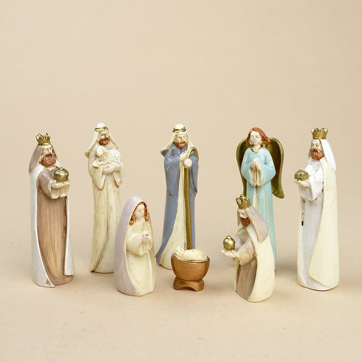 Weihnachtliche Krippenfiguren-Set aus Kunstharz