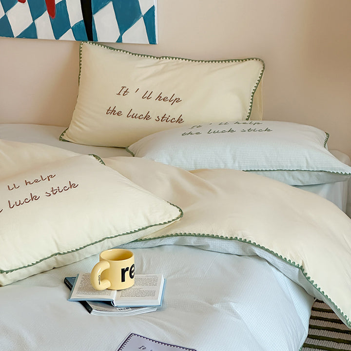 Baumwoll-Bettwäsche-Set, gestreift, mit Muschelsaum