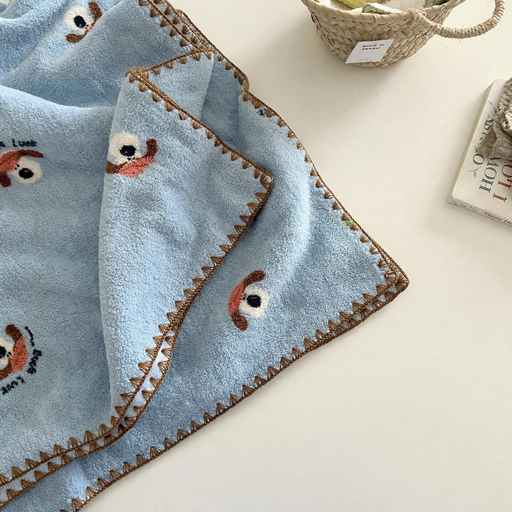 Kuschelige Kinder-Wohndecke mit Cartoon-Motiv, verschiedene Größen