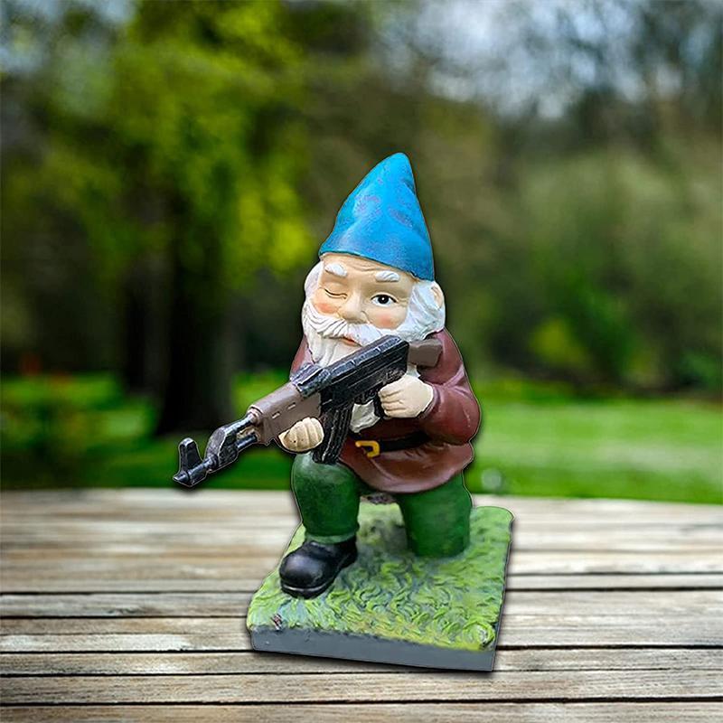 Militärischer Garten Zwerg mit Camouflage Uniform | Karnz