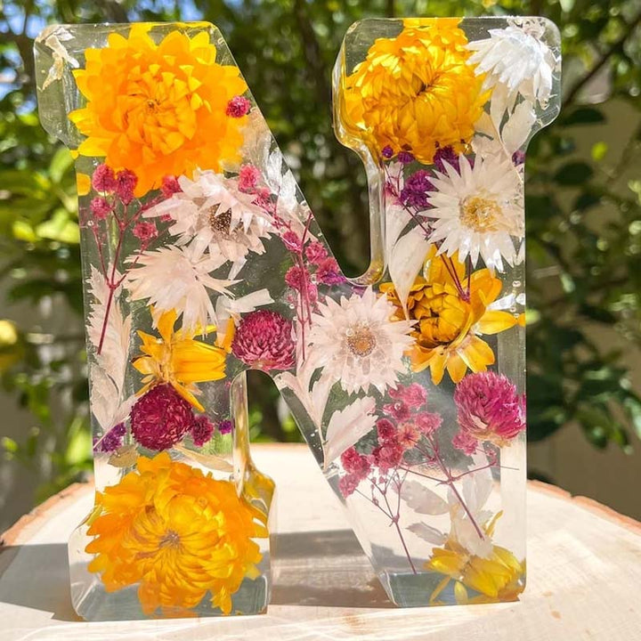 Sandsberg | Harz-Blumen-Nachtlicht | LED-Deko-Lampe in Buchstabenform