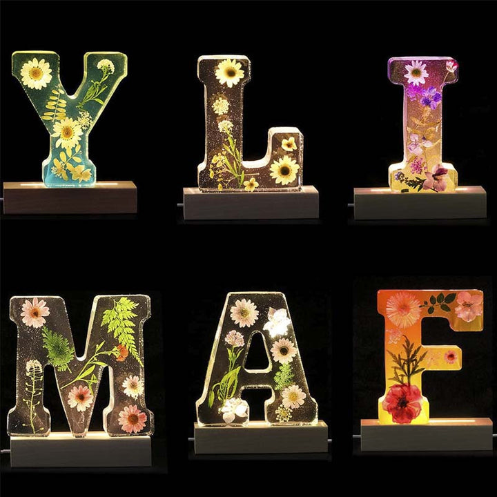 Sandsberg | Harz-Blumen-Nachtlicht | LED-Deko-Lampe in Buchstabenform