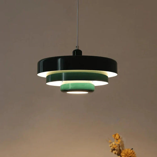 Sandsberg | Vintage LED-Pendelleuchte | Mehrschichtiges Metall im nordischen Design | Mehrere Farben