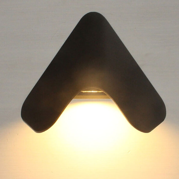 Moderne kreative Triangel Aluminium LED Außen wasserfest Wandlampe | Karnz