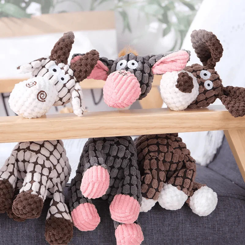 Sandsberg | Robustes Hundespielzeug aus Plüsch | Bissfestes und langlebiges Design | Mehrere Modelle