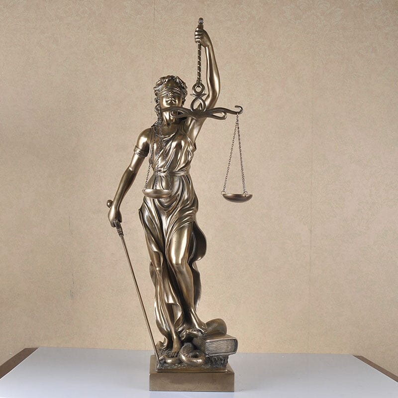 Göttin der Gerechtigkeit Statue Dekoration | Karnz