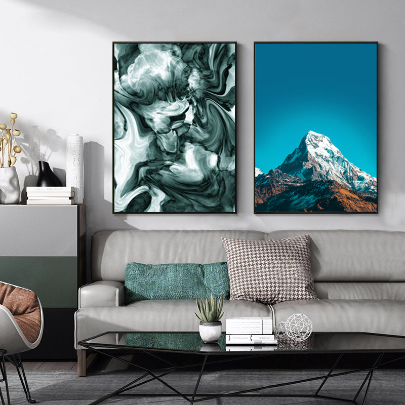 Moderne nordische Berglandschaft – Leinwandbild