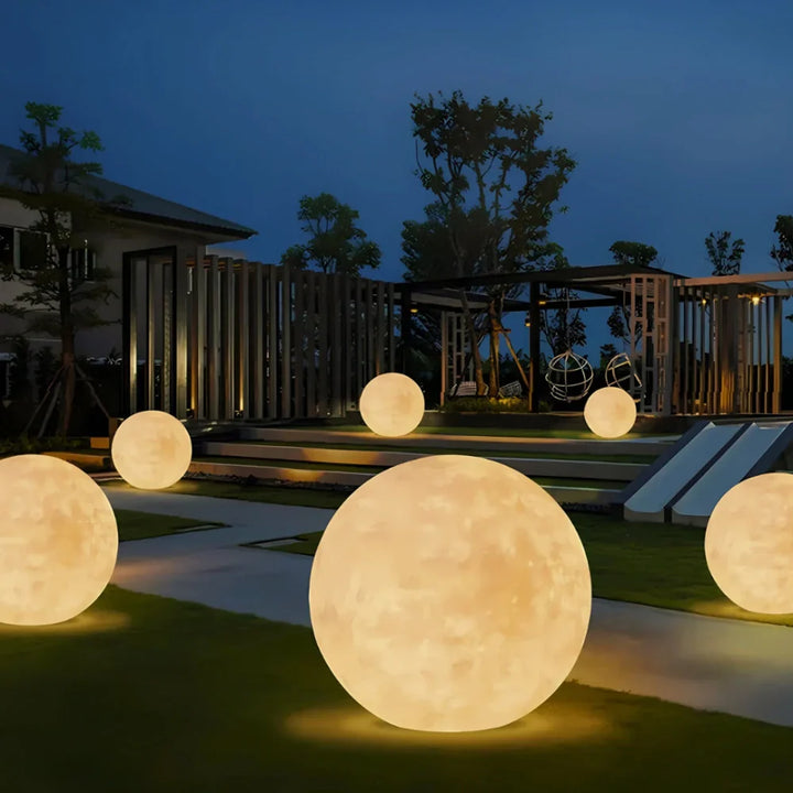 Karnz | Selene Mond Garten Licht