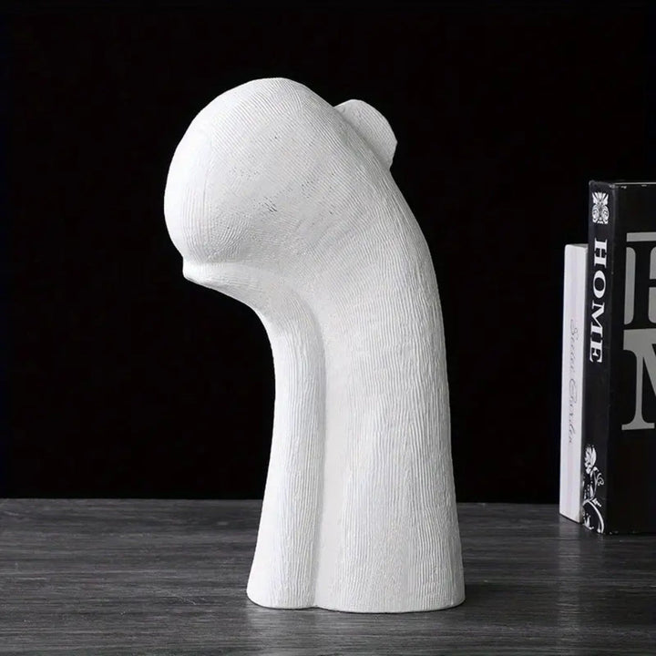 Abstrakte Ruhende Figuren Skulptur | Karnz